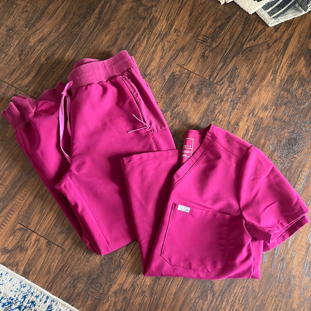 Dark Magenta FIGS Set